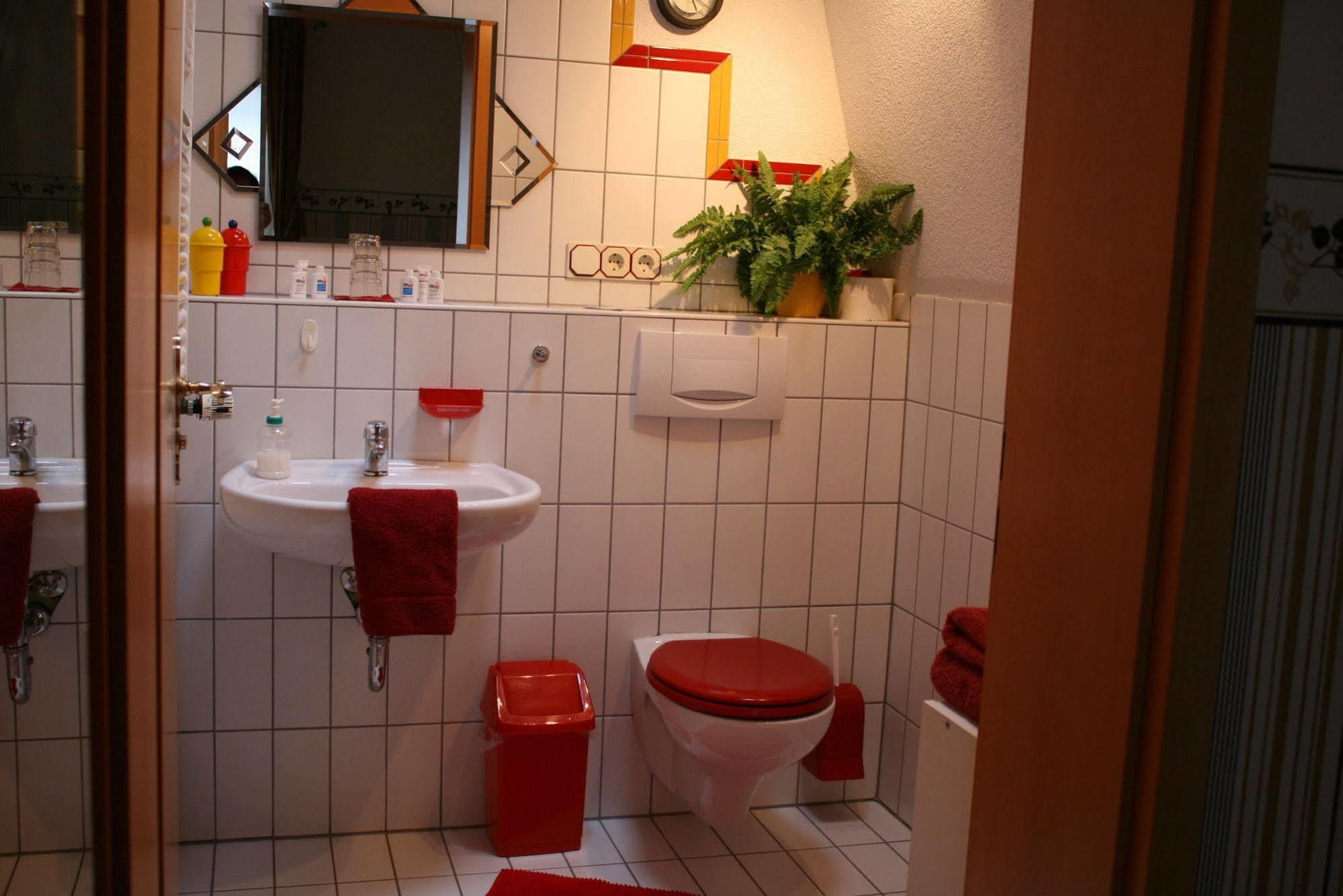 Ferienwohnungen Kachel Bacharach Exteriör bild